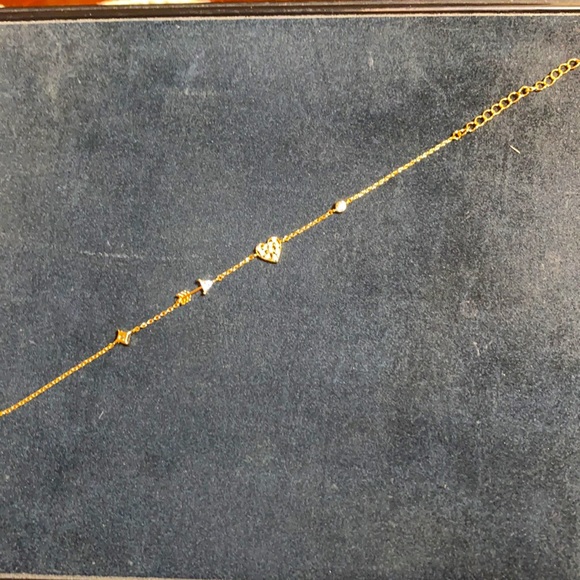 Gold Fashion CZ Heart Bracelet. NWT - Picture 6 of 7